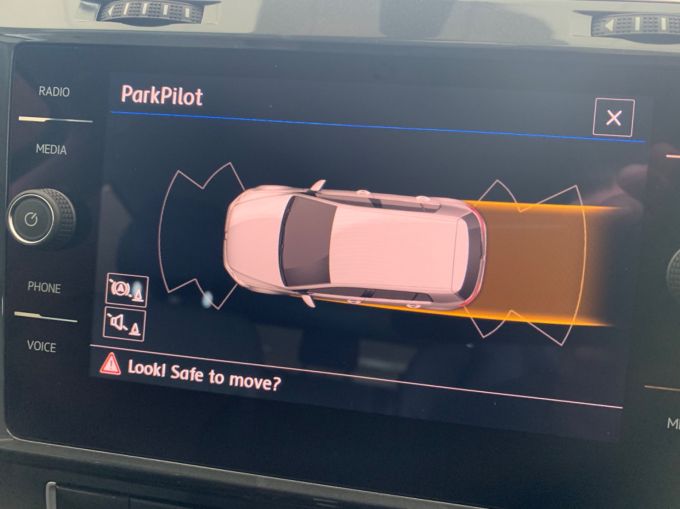 VOLKSWAGEN GOLF SE NAVIGATION TSI EVO DSG - 5106 - 16