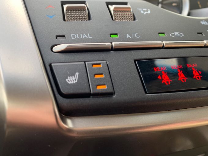 LEXUS NX 300H PREMIUM - 5876 - 21