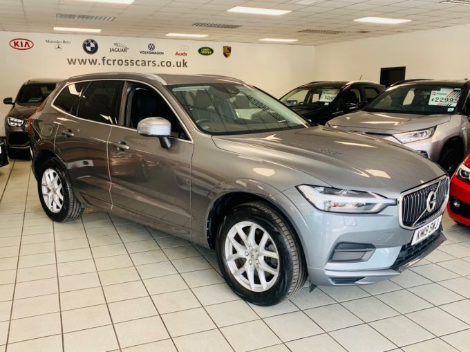 VOLVO XC60 D4 MOMENTUM AWD - 5746 - 5