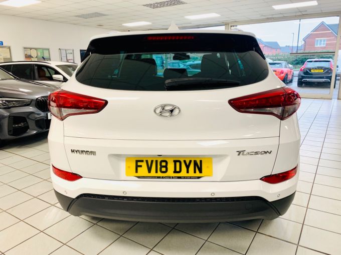 HYUNDAI TUCSON CRDI GO SE - 5951 - 3