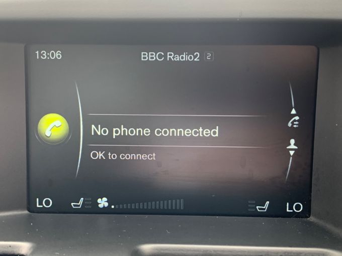 VOLVO XC60 D4 SE LUX NAV AWD - 5780 - 17