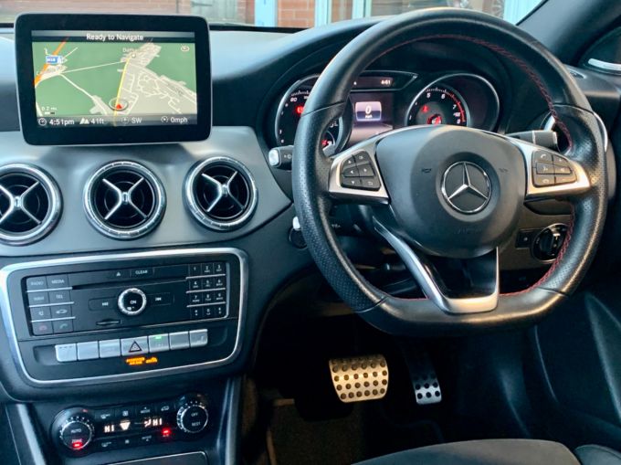 MERCEDES CLA CLA 200 AMG LINE NIGHT EDITION - 5877 - 12