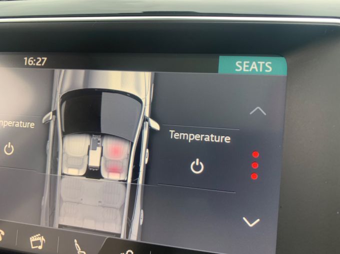 JAGUAR F-PACE PORTFOLIO AWD - 5850 - 19