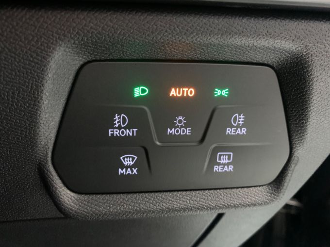 CUPRA FORMENTOR TSI 4DRIVE VZ2 DSG - 5879 - 23