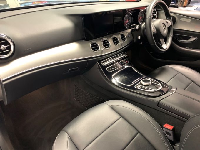 MERCEDES E-CLASS E 220 D SE - 5919 - 10