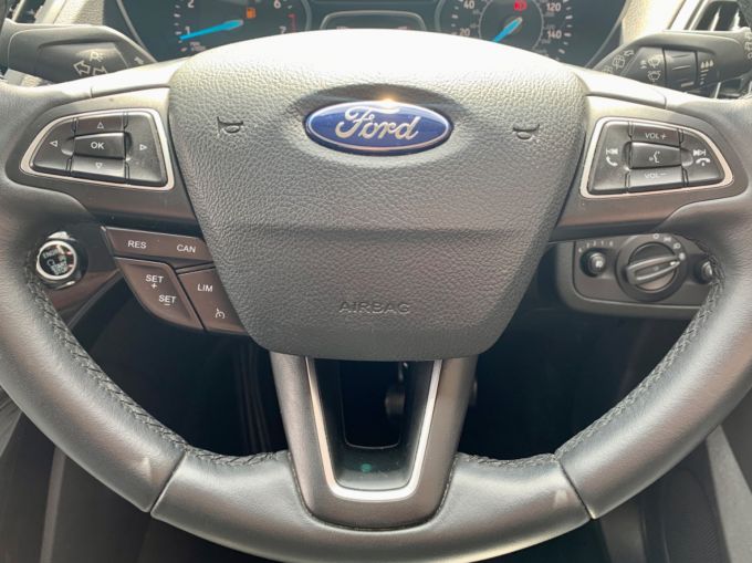 FORD KUGA TITANIUM EDITION - 5057 - 15
