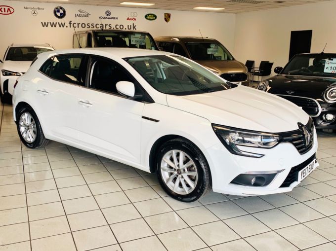 RENAULT MEGANE DYNAMIQUE NAV TCE - 5805 - 5