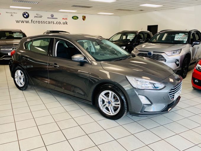 FORD FOCUS ZETEC TDCI - 5742 - 5