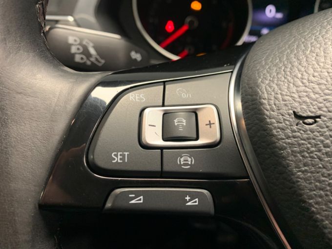 VOLKSWAGEN TIGUAN ALLSPACE MATCH TDI - 5907 - 18