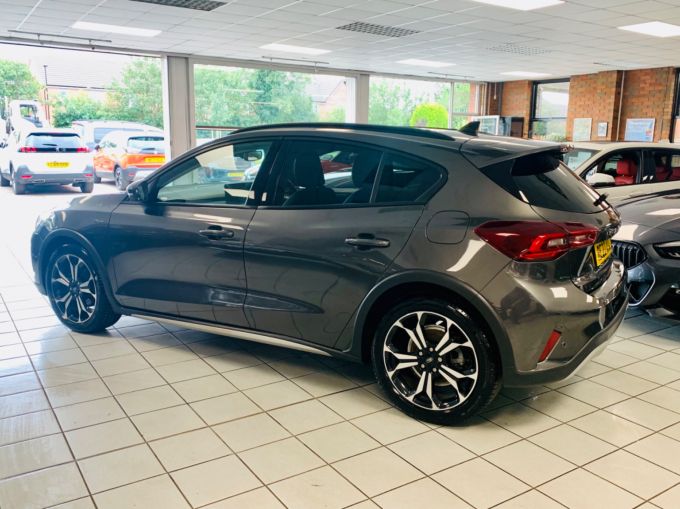 FORD FOCUS ACTIVE X VIGNALE - 5763 - 9
