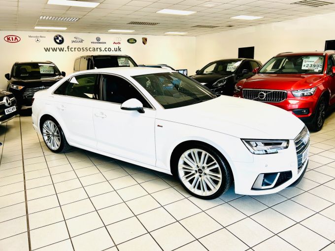 AUDI A4 TFSI S LINE MHEV - 5674 - 5