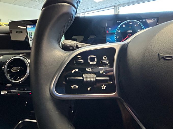 MERCEDES A-CLASS A 180 SE - 5691 - 25