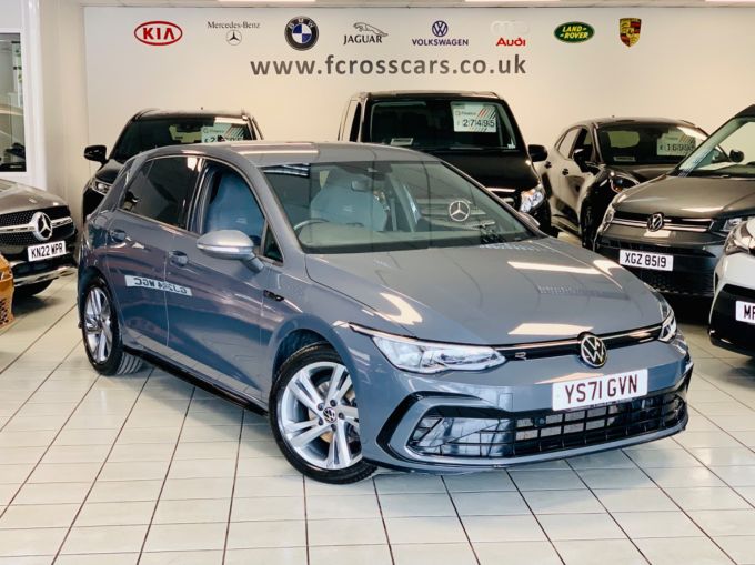 VOLKSWAGEN GOLF R-LINE TSI - 5702 - 1