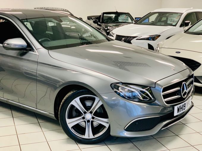 MERCEDES E-CLASS E 220 D SE - 5956 - 5