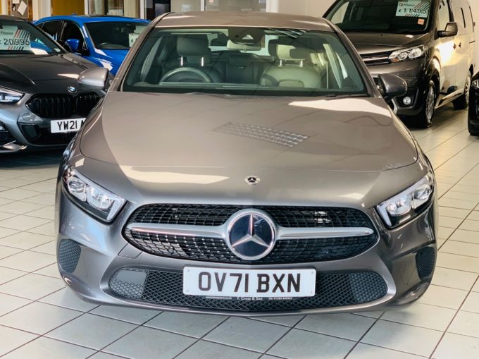 MERCEDES A-CLASS A 180 D SPORT - 5913 - 3