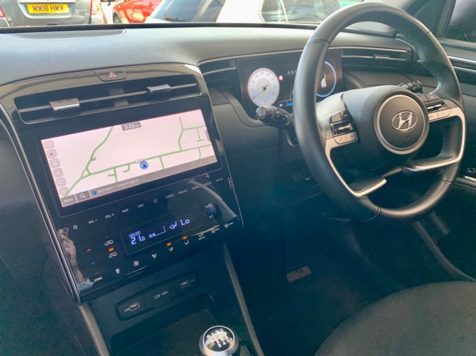 HYUNDAI TUCSON T-GDI SE CONNECT - 5720 - 12