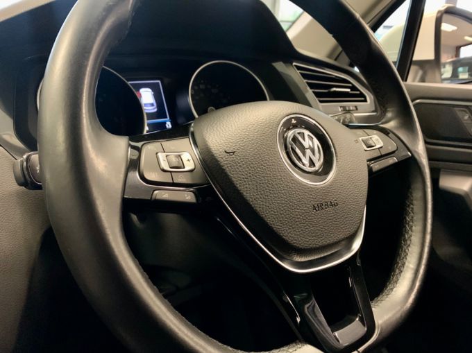 VOLKSWAGEN TIGUAN SE TDI BMT - 5160 - 11