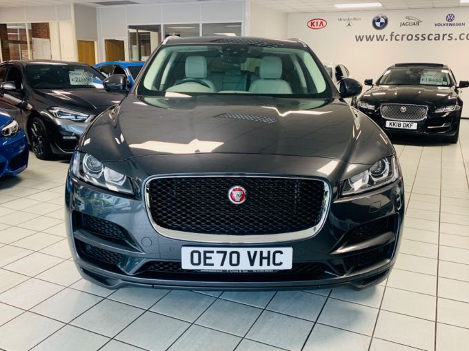 JAGUAR F-PACE PORTFOLIO AWD - 5850 - 3