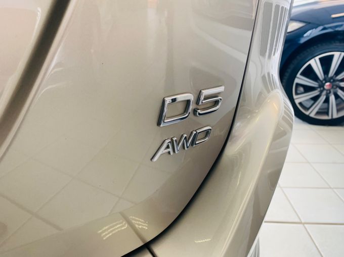VOLVO XC60 D5 SE LUX NAV AWD - 5087 - 8
