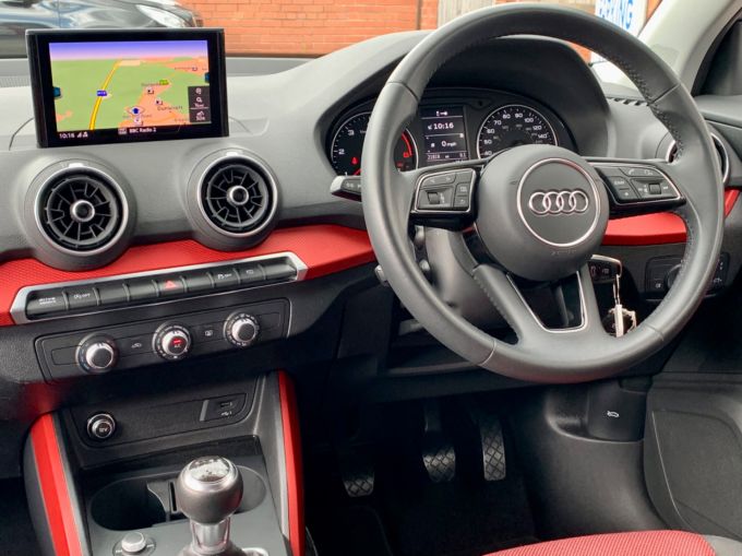 AUDI Q2 TDI SPORT - 5041 - 14