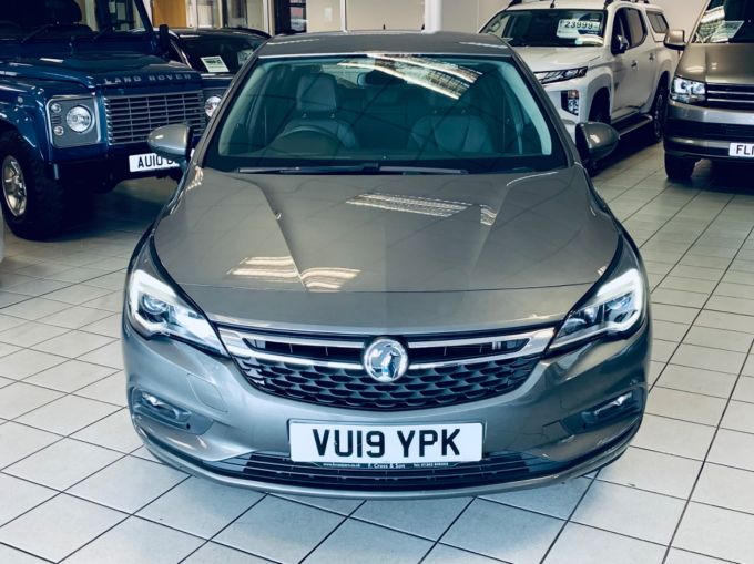 VAUXHALL ASTRA ELITE NAV S/S - 4935 - 4