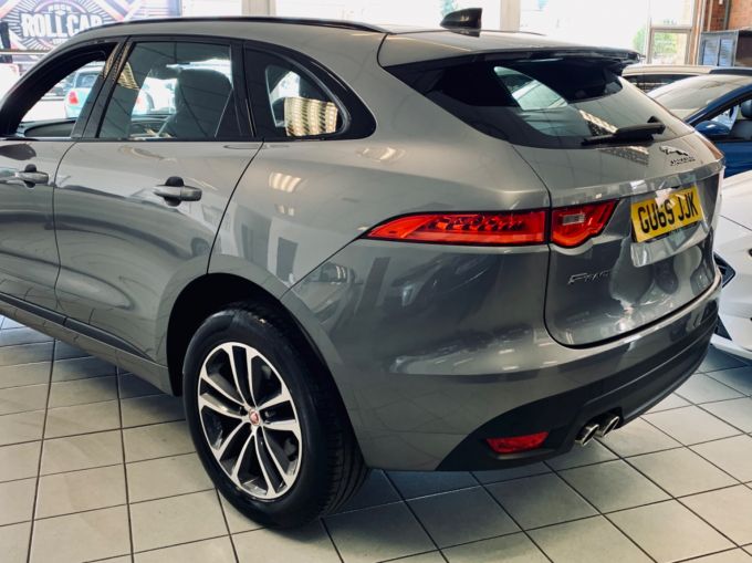 JAGUAR F-PACE R-SPORT AWD - 4945 - 9