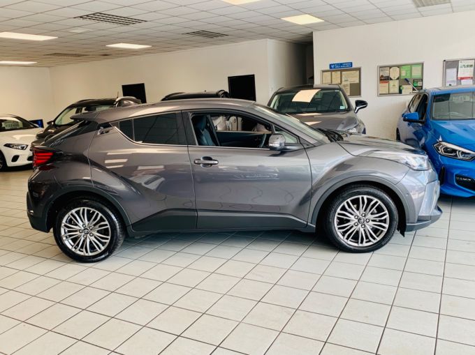 TOYOTA CHR EXCEL - 5737 - 6