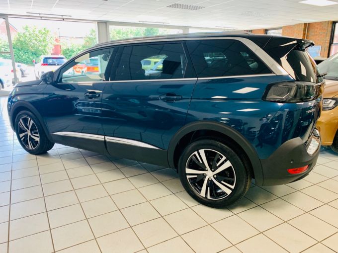 PEUGEOT 5008 BLUEHDI S/S GT - 5744 - 10