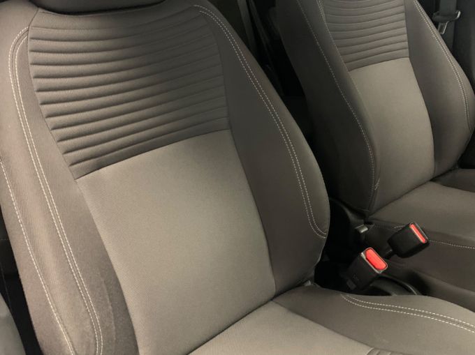 TOYOTA YARIS VVT-I DESIGN M-DRIVE S - 5927 - 11