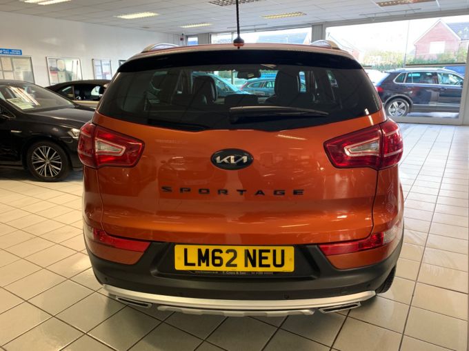 KIA SPORTAGE CRDI KX-3 SAT NAV - 5168 - 8