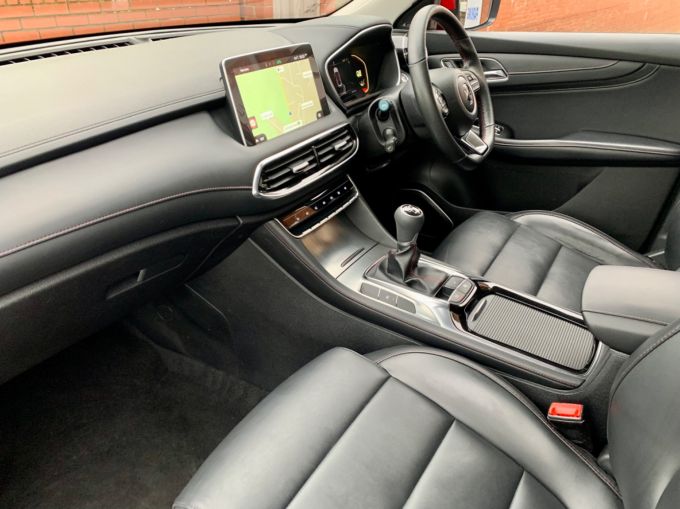 MG MG HS EXCITE - 5962 - 2