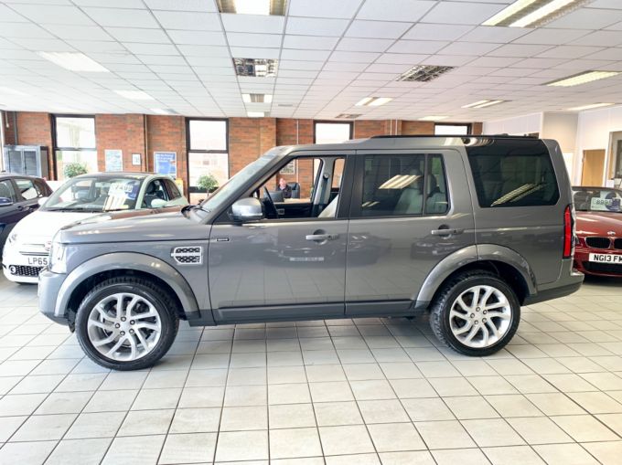 LAND ROVER DISCOVERY SDV6 HSE - 4638 - 10