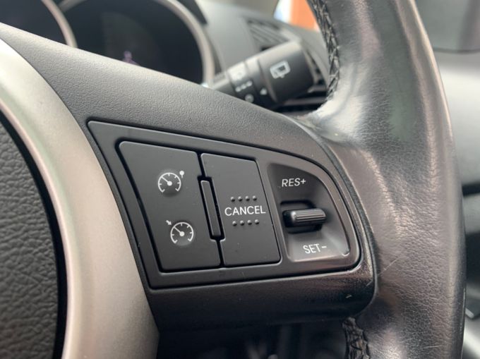 KIA VENGA 4 - 5732 - 20