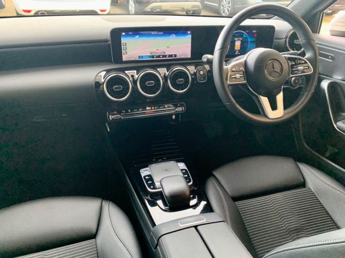 MERCEDES A-CLASS A 200 SPORT EXECUTIVE - 5158 - 12