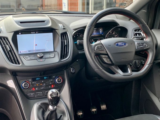 FORD KUGA ST-LINE X - 5725 - 12