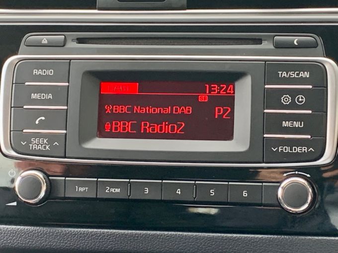 KIA RIO 2 - 5867 - 16