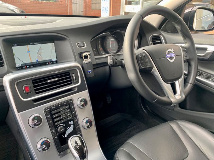 VOLVO V60 D4 CROSS COUNTRY LUX NAV AWD - 5888 - 13