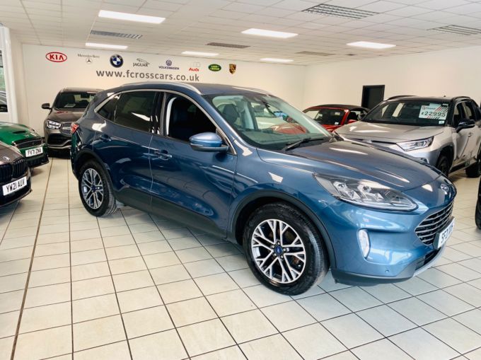 FORD KUGA TITANIUM EDITION ECOBLUE - 5762 - 5