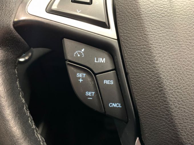 FORD S-MAX TITANIUM TDCI X-PACK - 5930 - 21