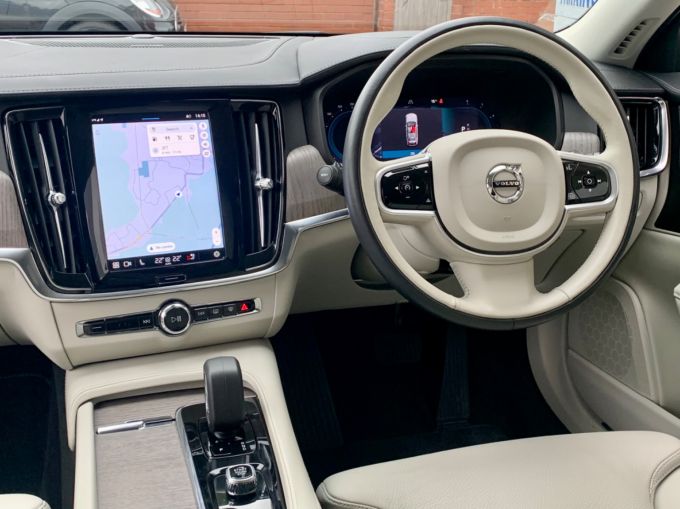 VOLVO V90 B4 PLUS MHEV - 5860 - 11