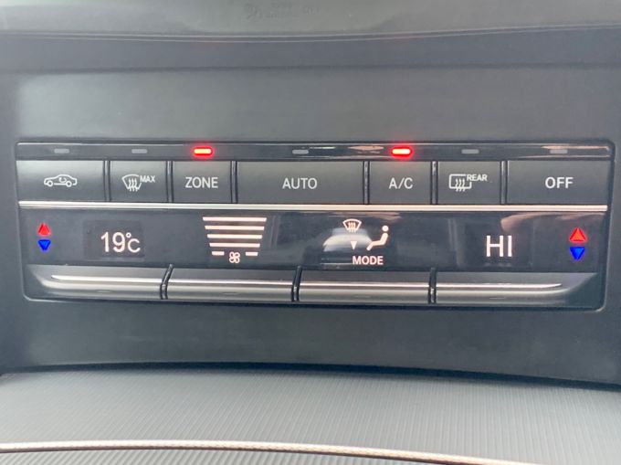 MERCEDES E-CLASS E350 BLUETEC AMG LINE PREMIUM - 5161 - 19