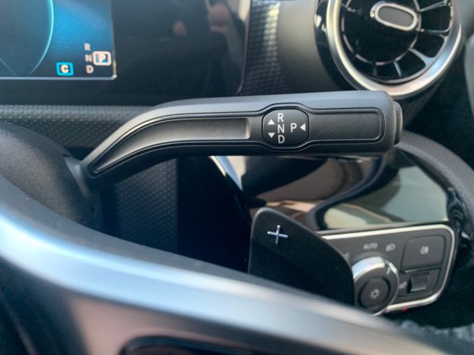 MERCEDES A-CLASS A 180 D SPORT - 5913 - 15