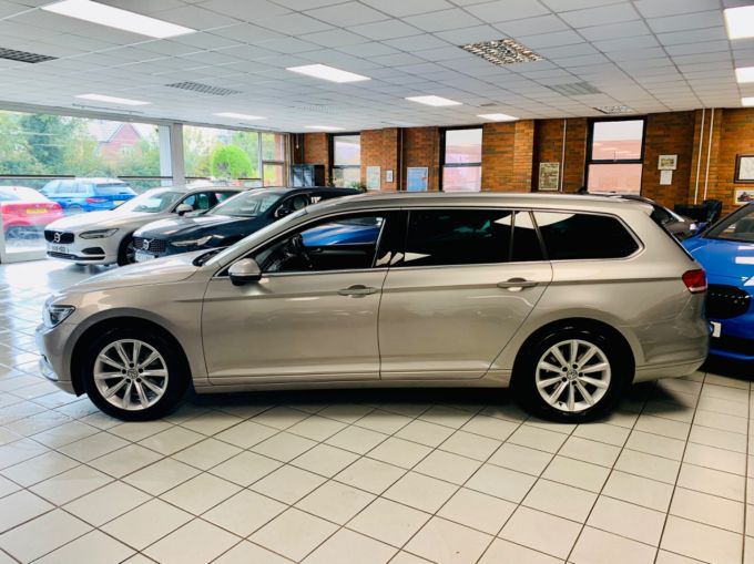 VOLKSWAGEN PASSAT SE BUSINESS TDI BLUEMOTION TECHNOLOGY - 5869 - 10