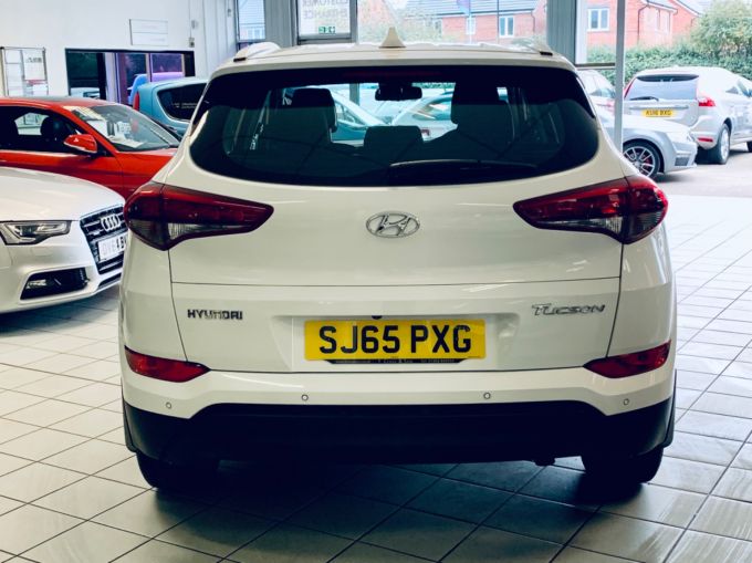 HYUNDAI TUCSON CRDI SE NAV BLUE DRIVE - 5130 - 8