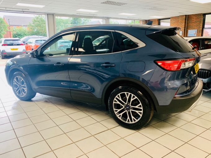 FORD KUGA TITANIUM ECOBLUE - 5760 - 9