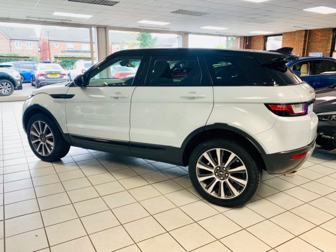 LAND ROVER RANGE ROVER EVOQUE TD4 SE TECH - 5892 - 10