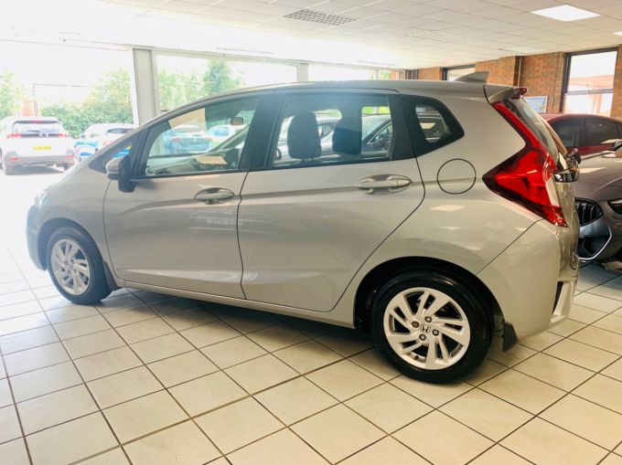 HONDA JAZZ I-VTEC SE - 5774 - 9