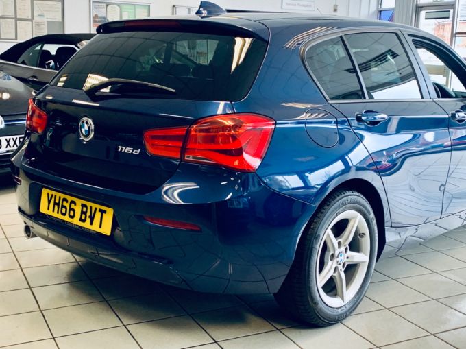 BMW 1 SERIES 116D ED PLUS - 5162 - 6