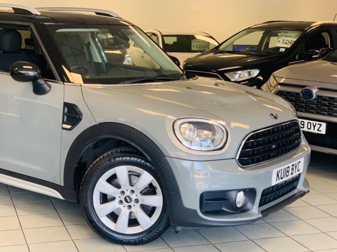 MINI COUNTRYMAN COOPER - 5748 - 5