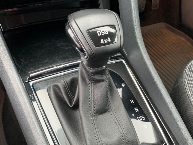 SKODA KODIAQ SE TDI SCR DSG - 5917 - 14